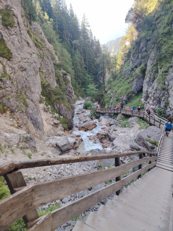 IMG_20250622_090349_1_11zon