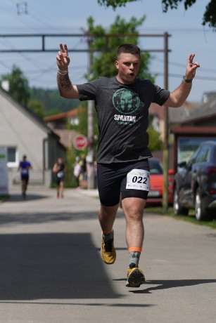 494817345_1221566789473405_7514375343355798395_n