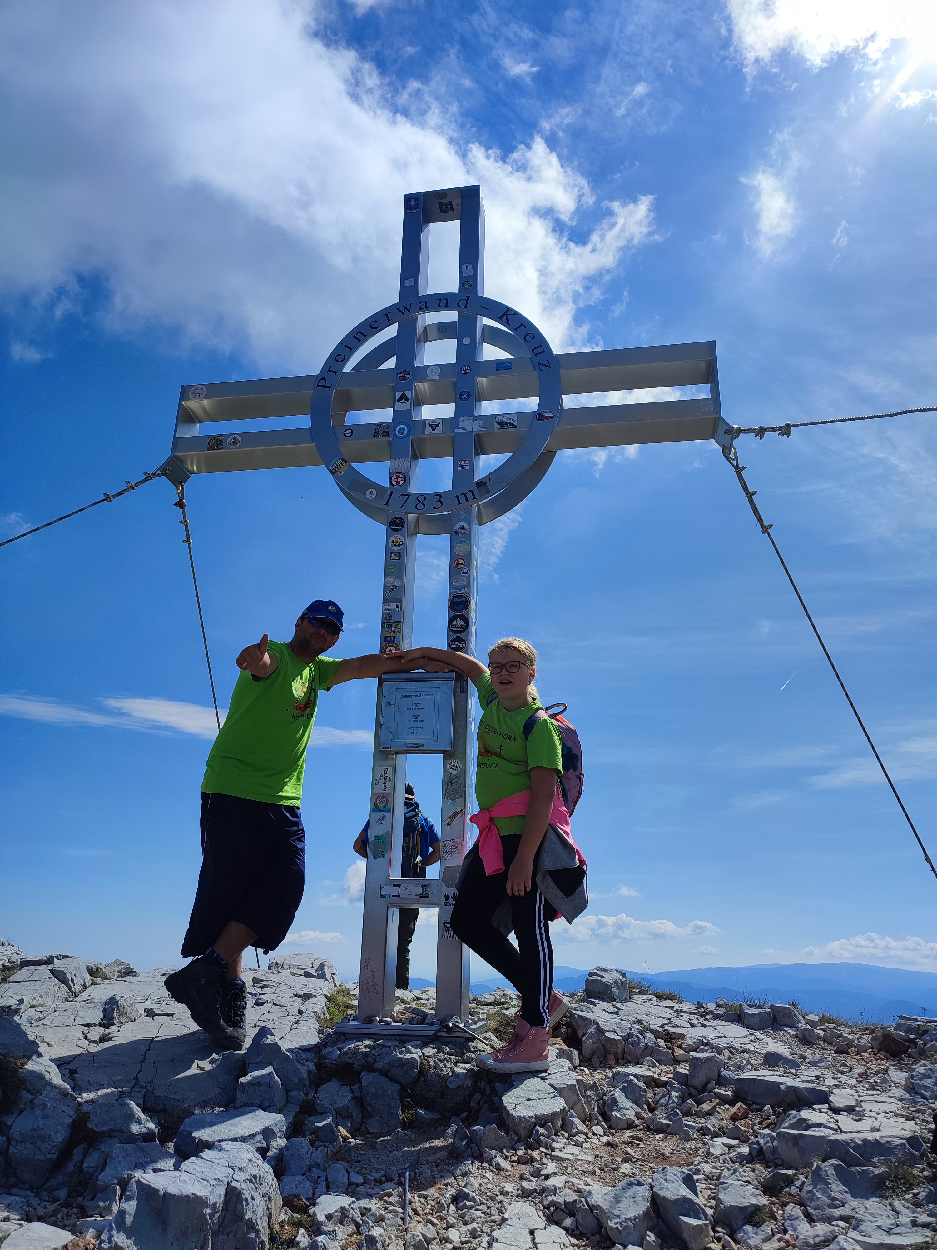 IMG_20220903_120506_5_11zon